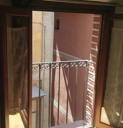 Martin Gamero Apartment Toledo